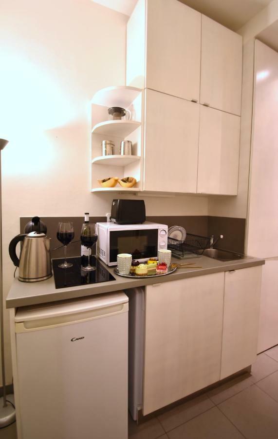 Charming Old Town Centre Studio Apartment Praha Bagian luar foto